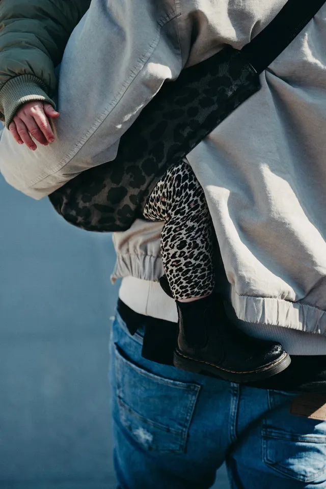 Wildride Grey Leopard - Leopar Desenli Çocuk Taşıyıcı