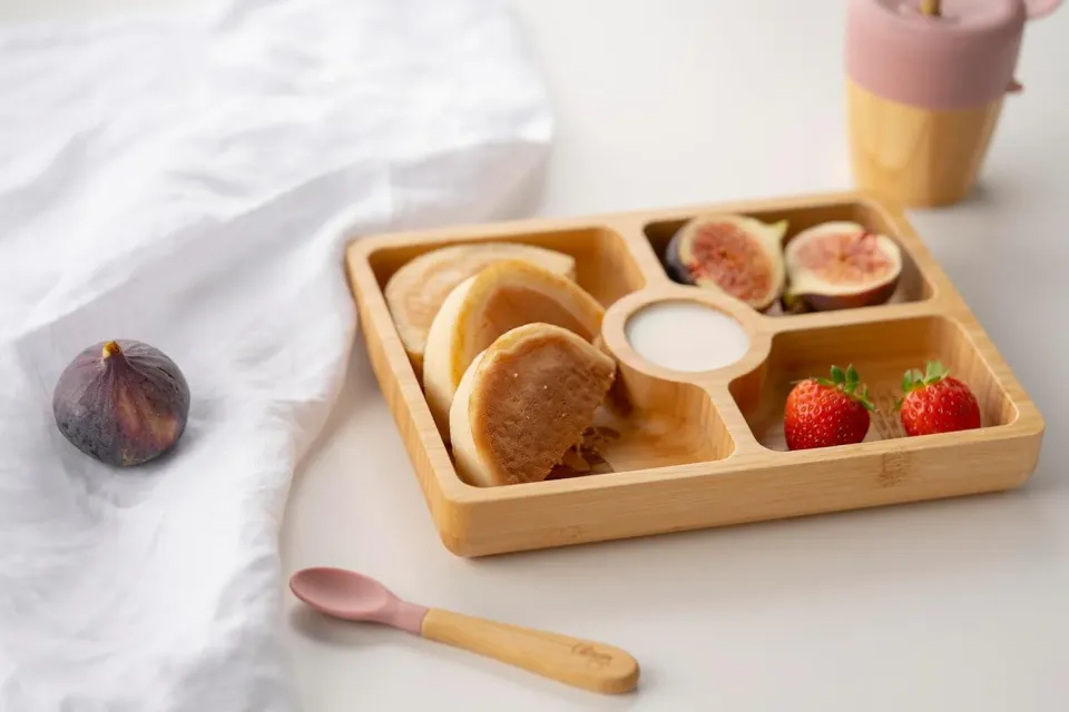 Citron Bölmeli Organik Bambu Kare Yemek Takımı